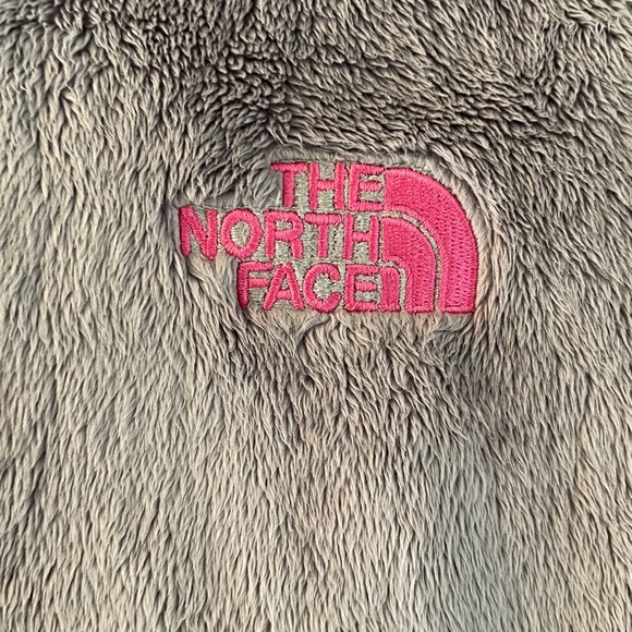 Northface (small) gray fuzzy fleece jacket. - Picture 7 of 7